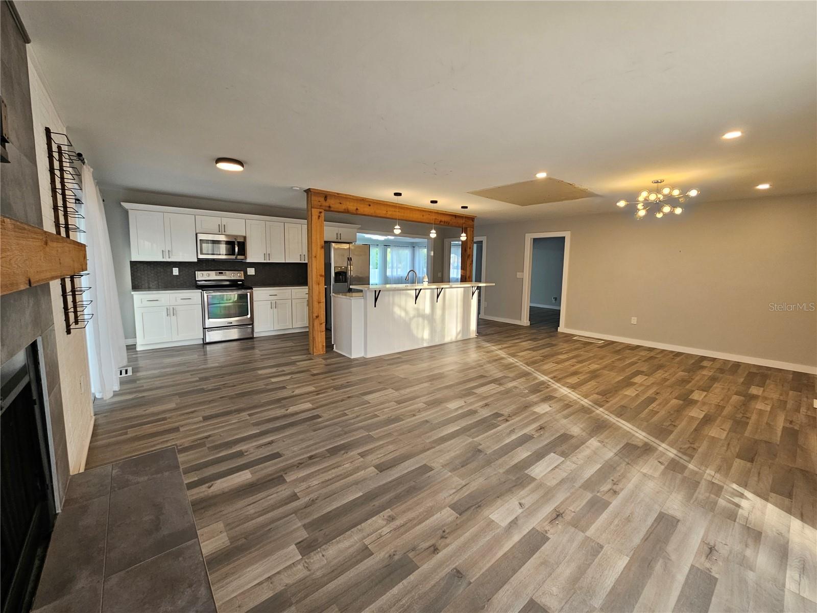 2321 INGRAM AVE — photo 13