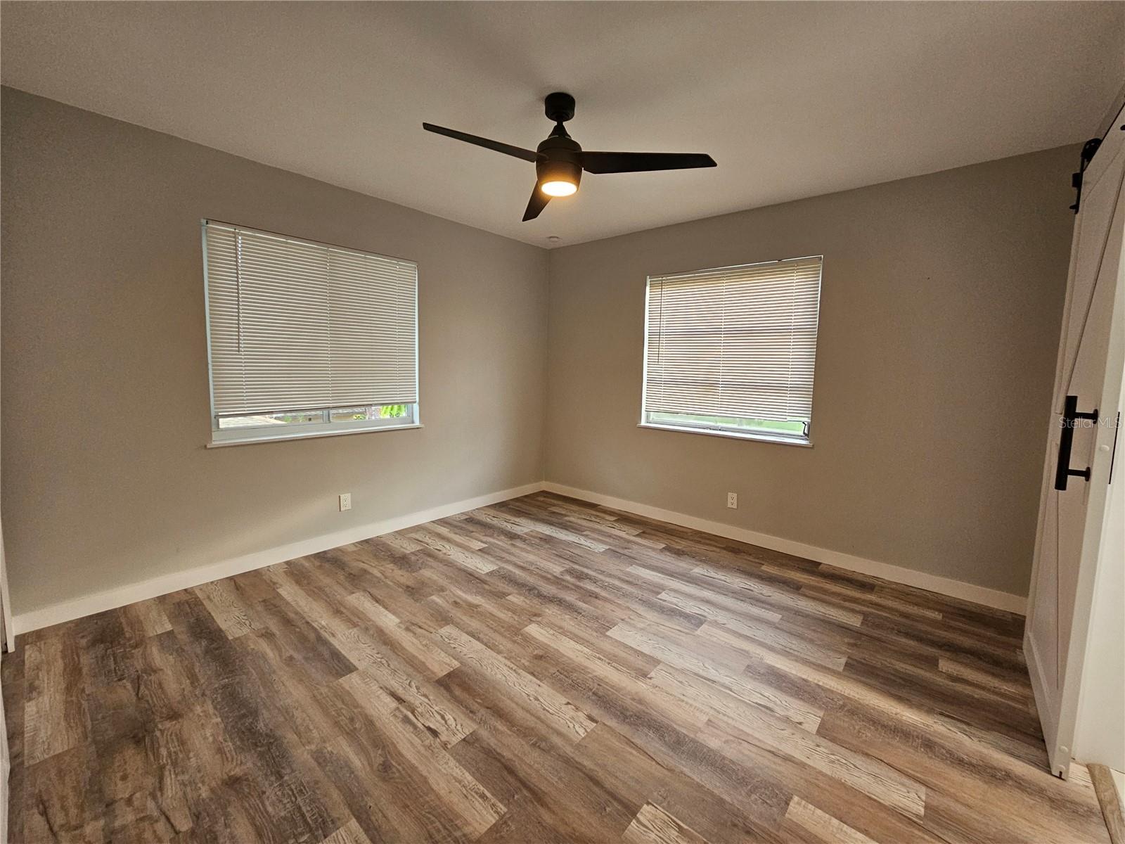 2321 INGRAM AVE — photo 21