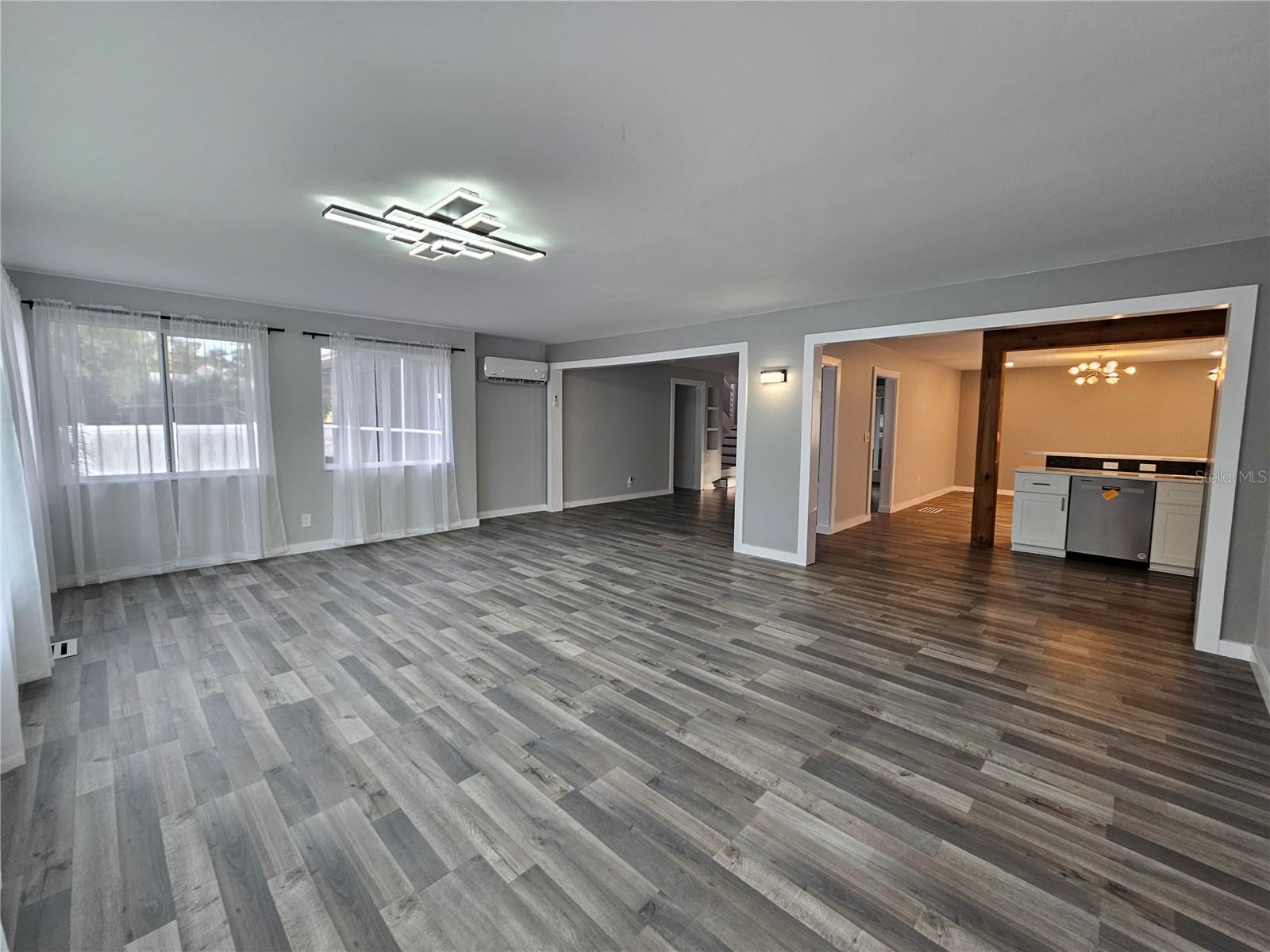 2321 INGRAM AVE — photo 6