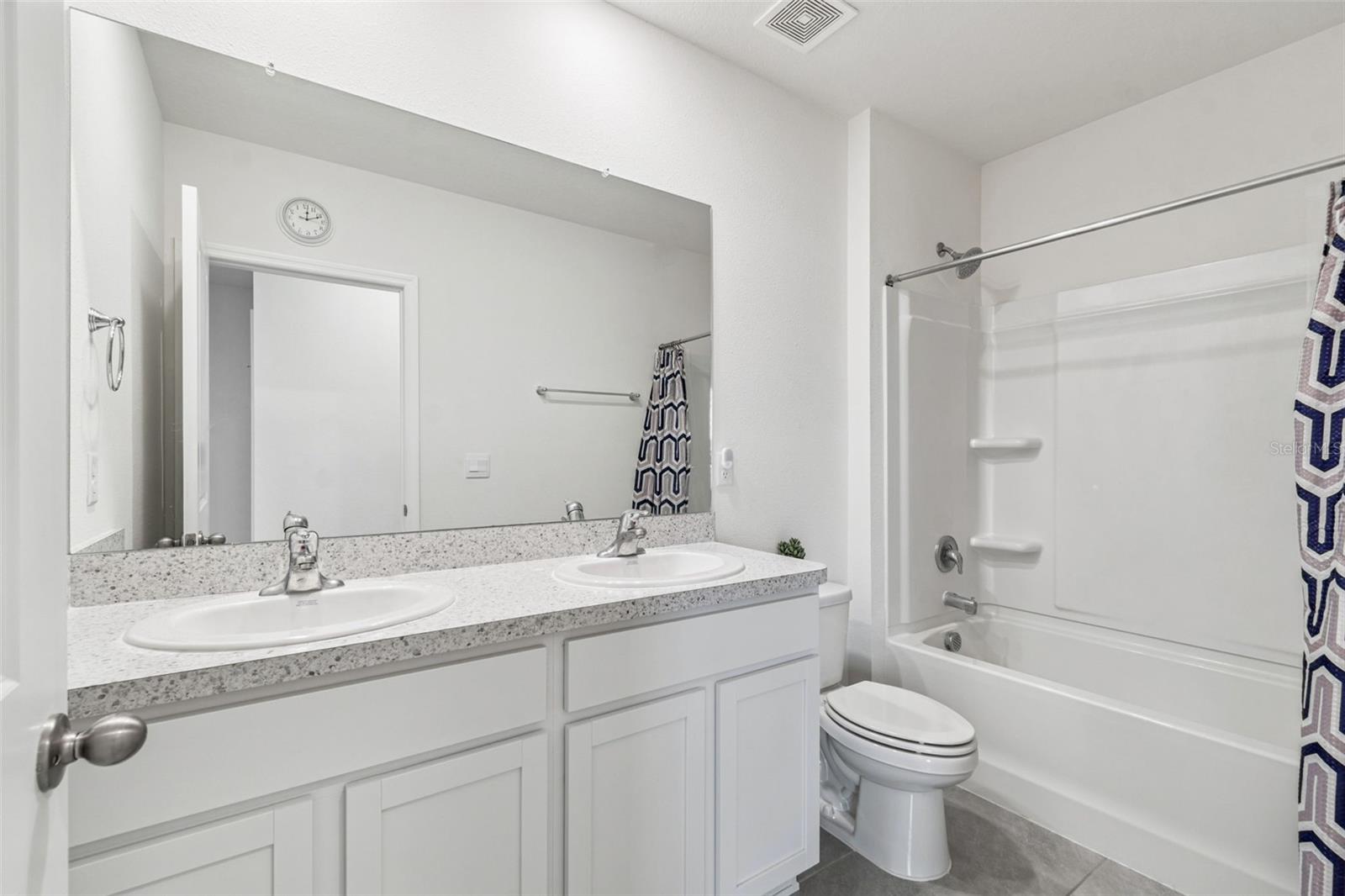 5667 CHORLEYWOOD LN — photo 46
