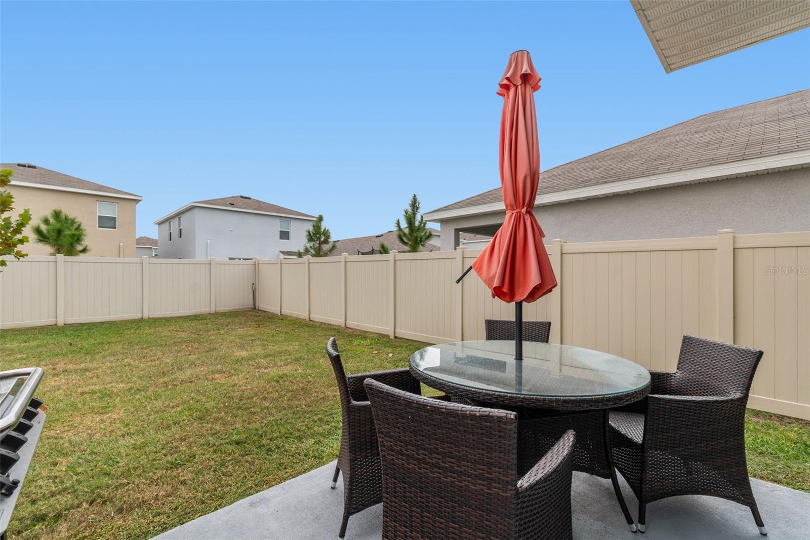 5667 CHORLEYWOOD LN — photo 59