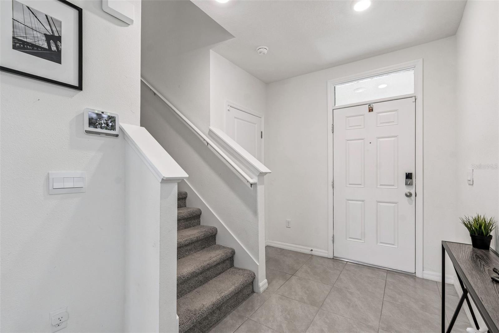5667 CHORLEYWOOD LN — photo 24