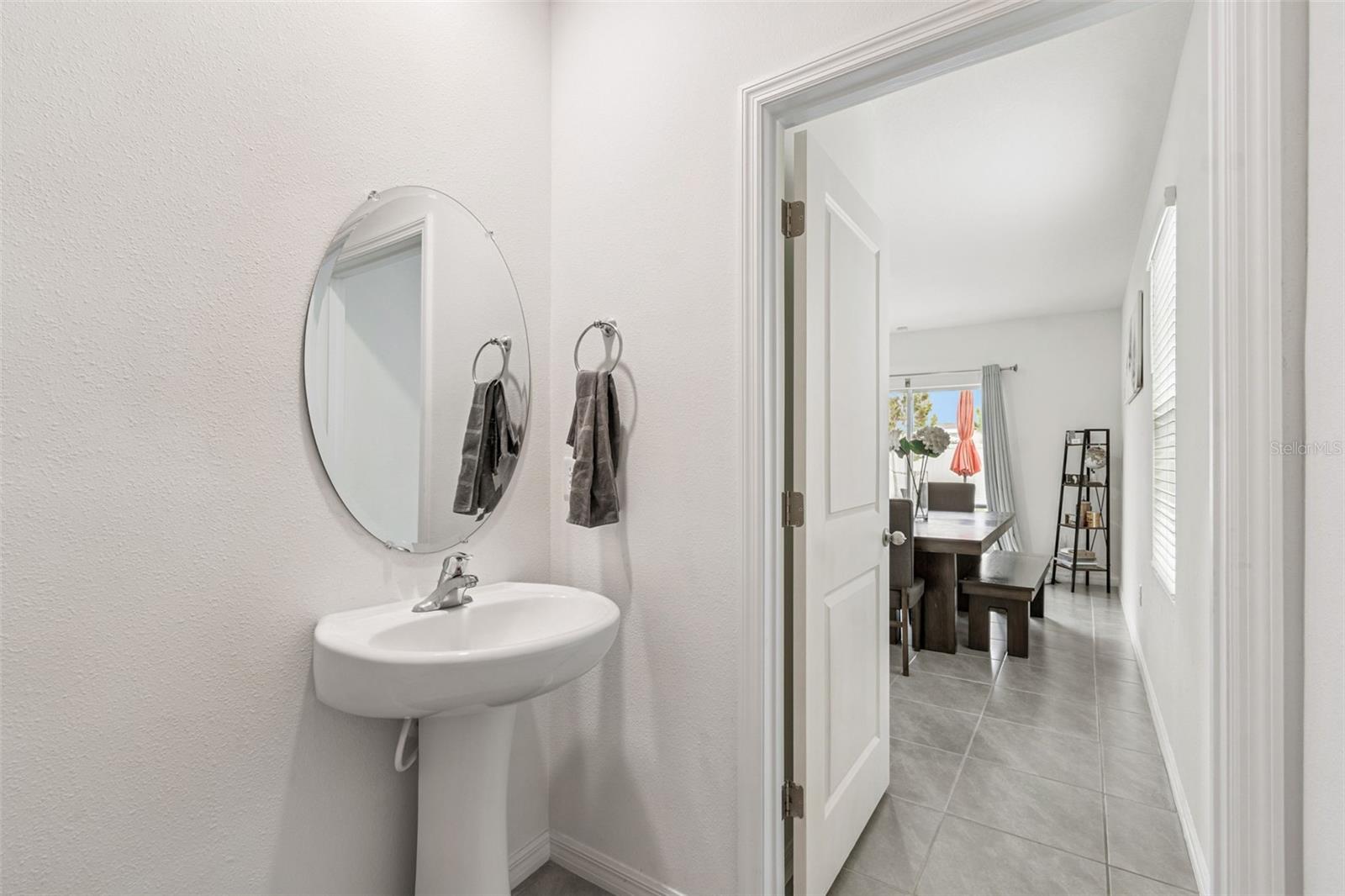 5667 CHORLEYWOOD LN — photo 22