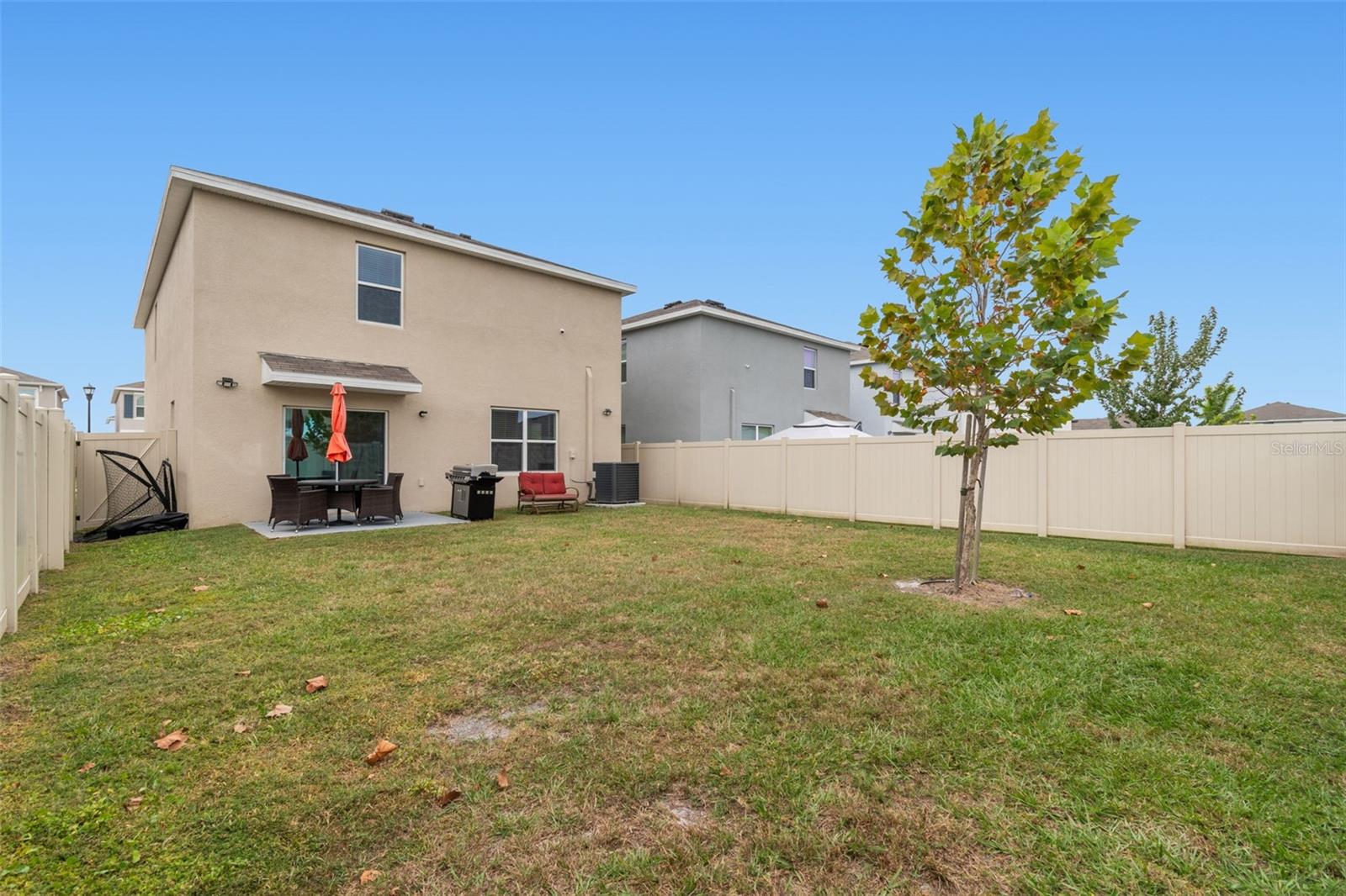 5667 CHORLEYWOOD LN — photo 64