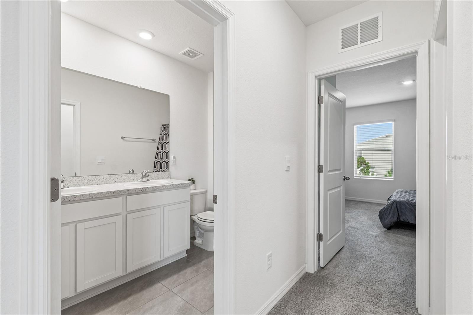 5667 CHORLEYWOOD LN — photo 36