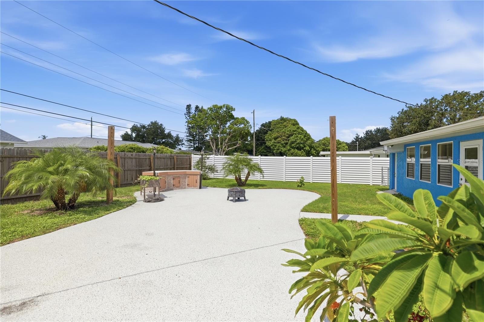 1317 CYPRESS AVE — photo 31