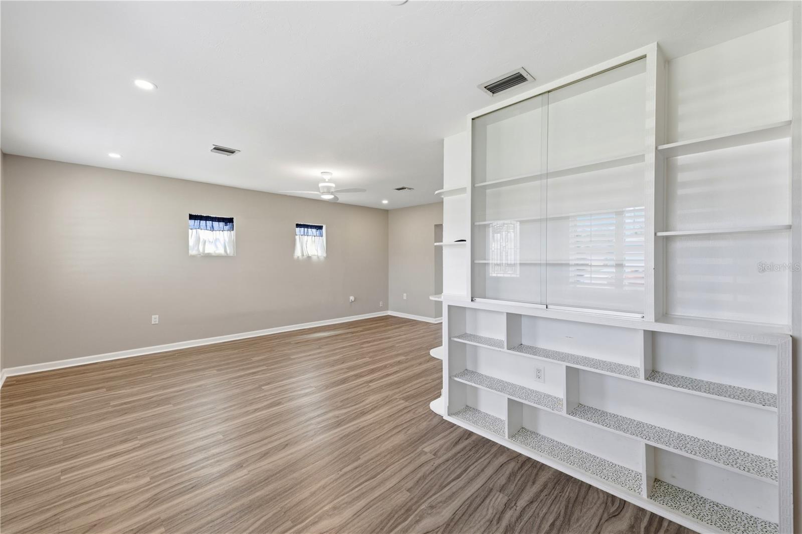 1317 CYPRESS AVE — photo 7