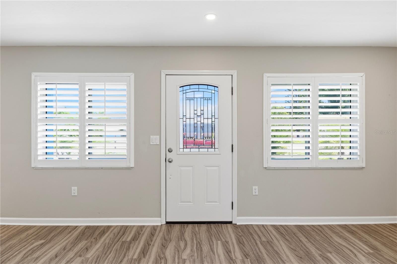 1317 CYPRESS AVE — photo 4