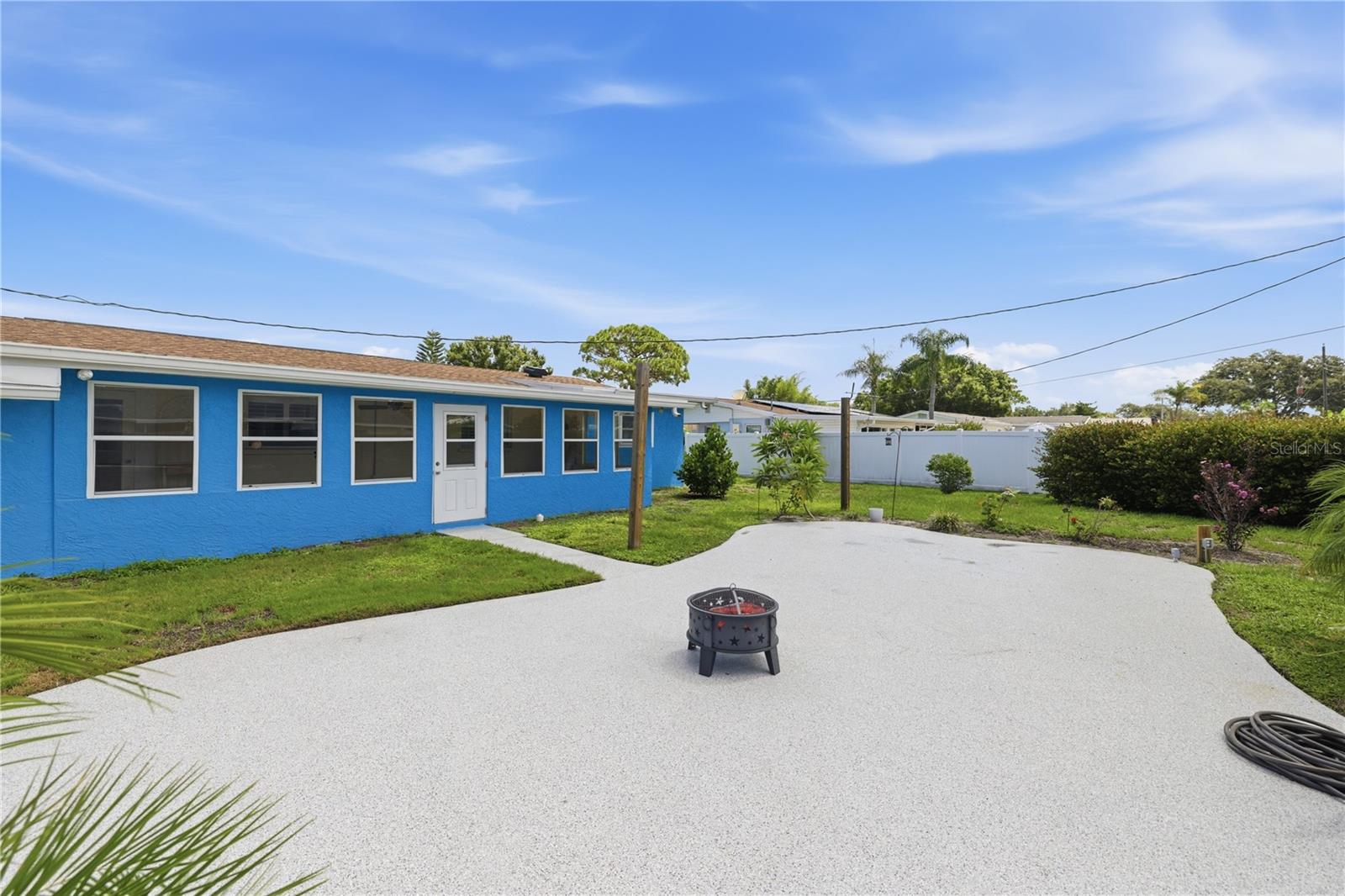 1317 CYPRESS AVE — photo 30