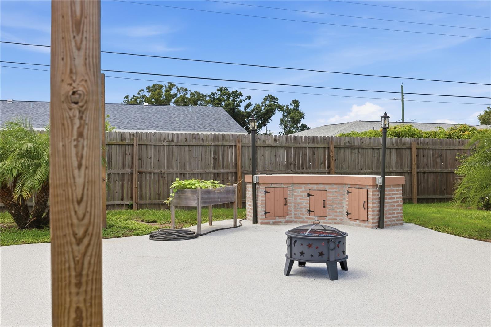 1317 CYPRESS AVE — photo 28