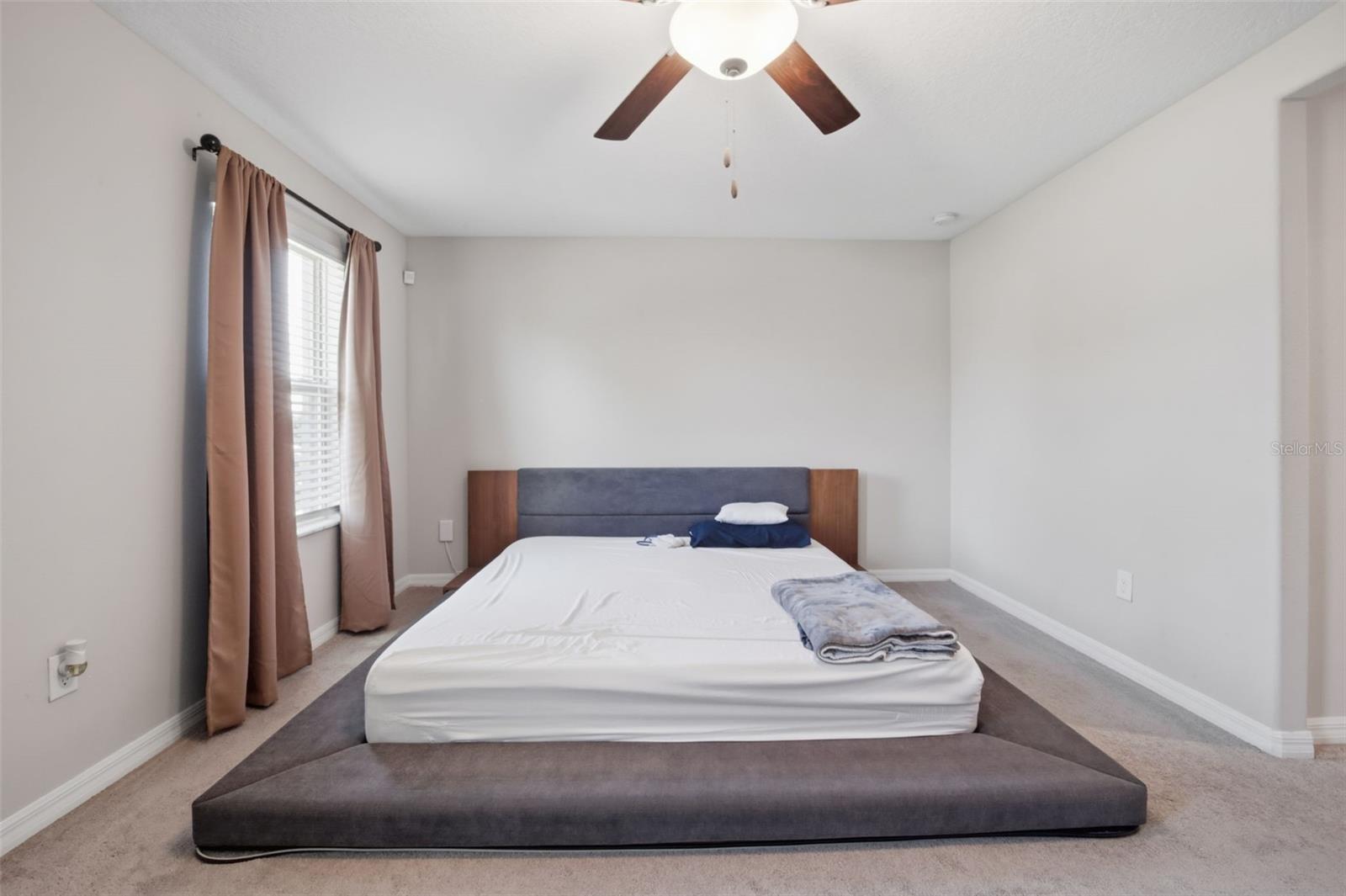 4459 GLOBE THISTLE DR — photo 23