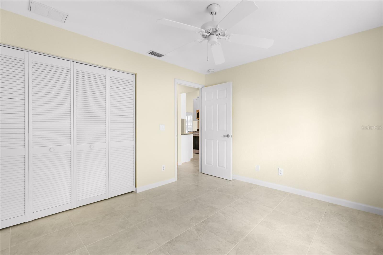 2451 ALTOONA AVE — photo 26