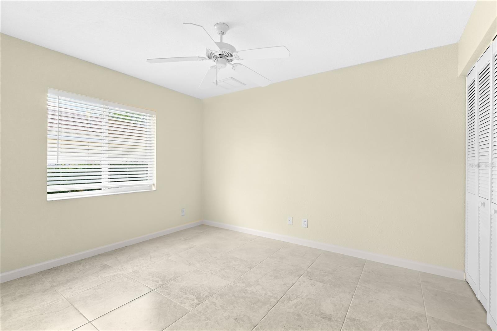 2451 ALTOONA AVE — photo 22