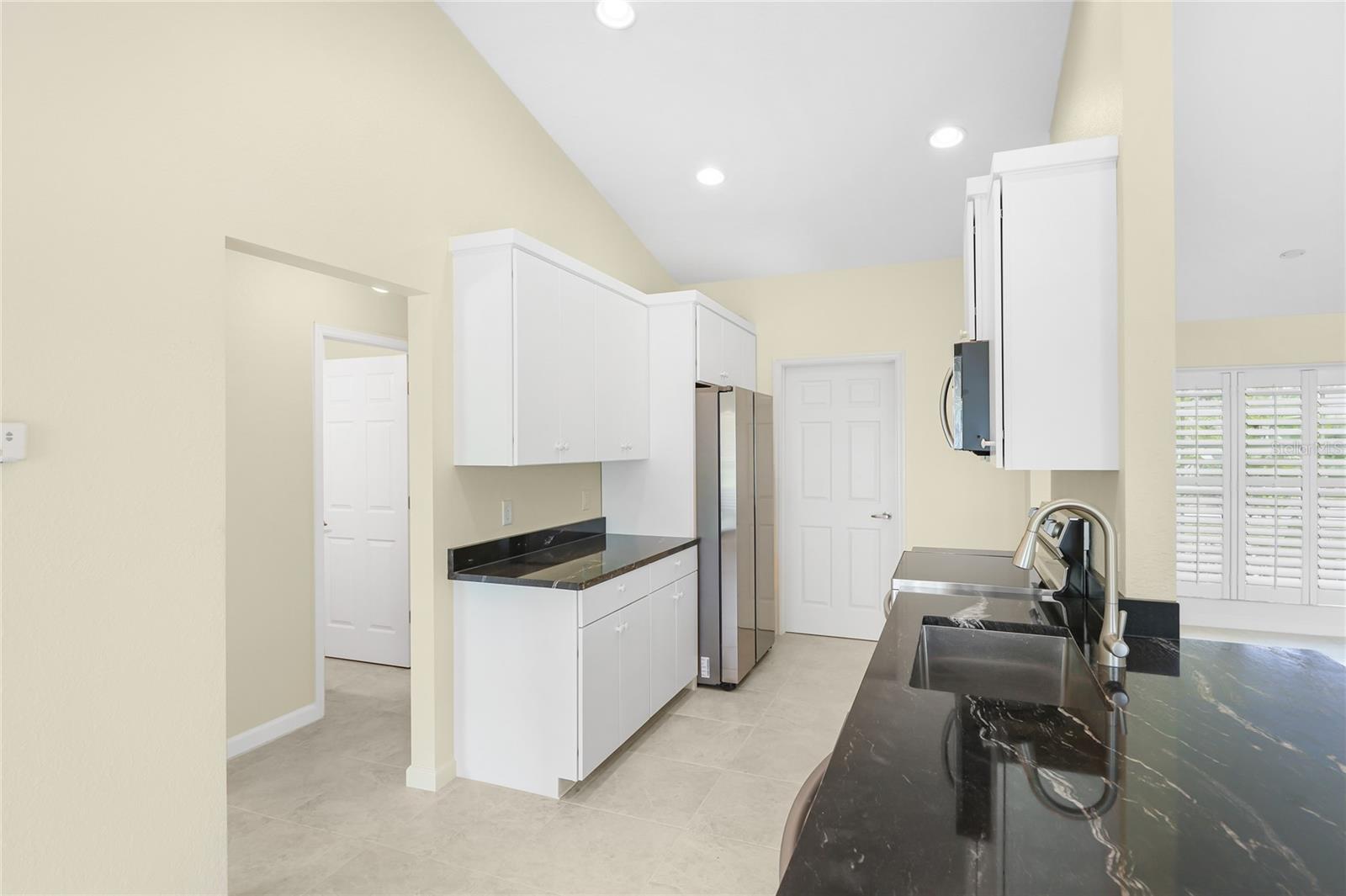 2451 ALTOONA AVE — photo 14