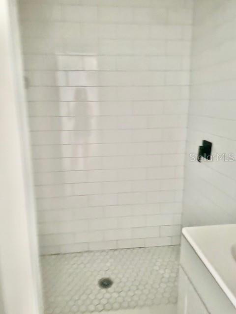 917 E 108TH AVE — photo 13