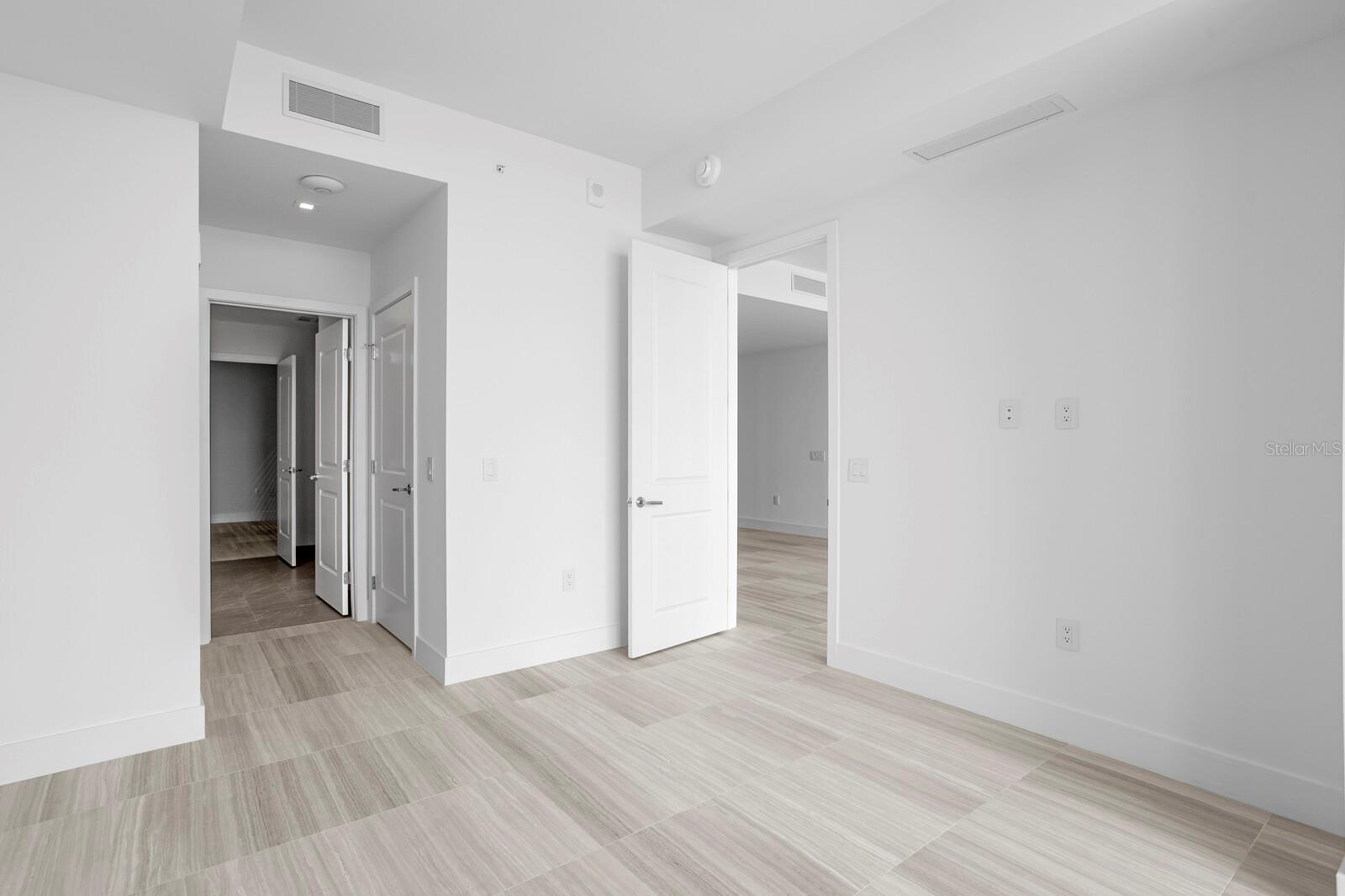 3015 S YSABELLA AVE #2402 — photo 34