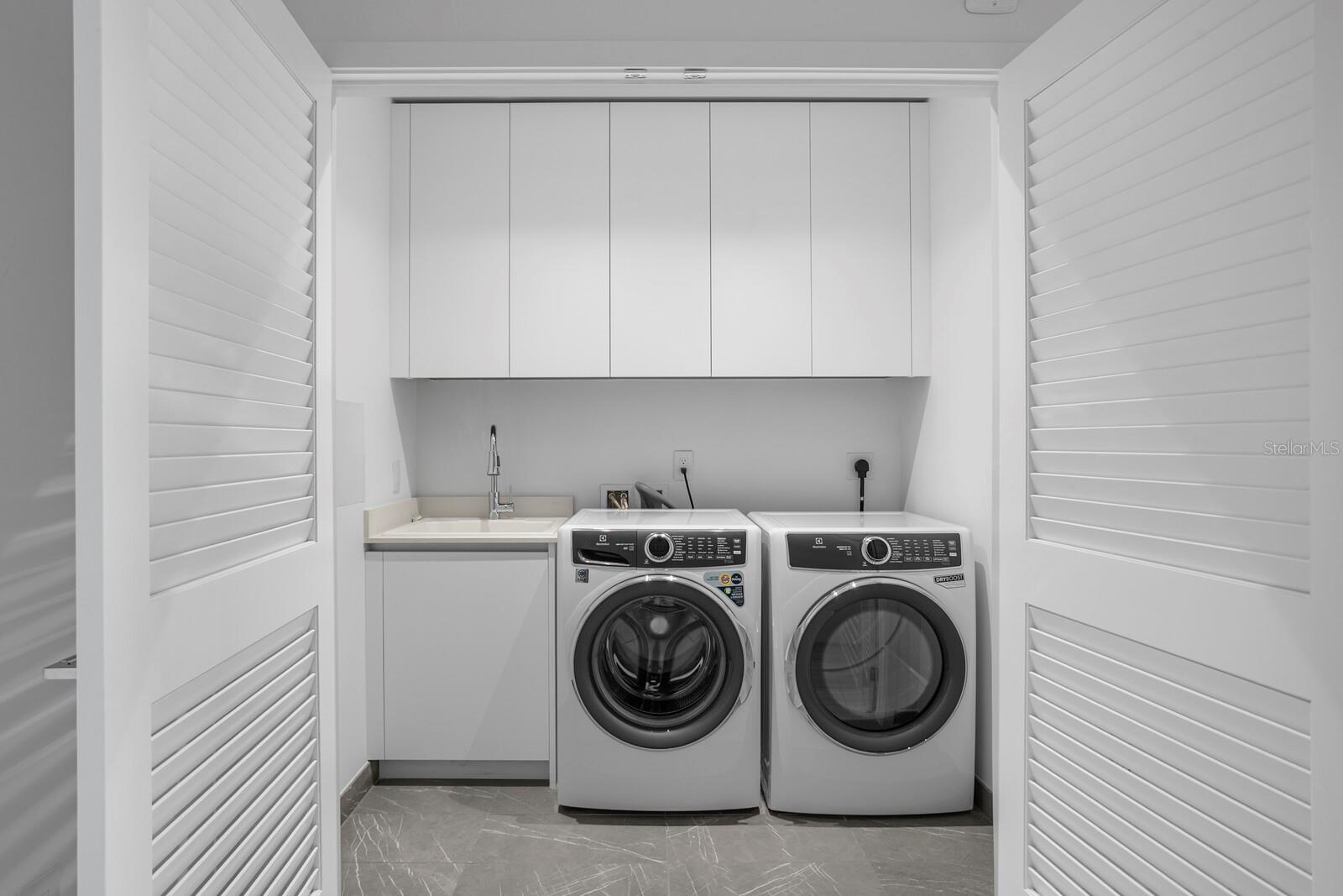 3015 S YSABELLA AVE #2402 — photo 41