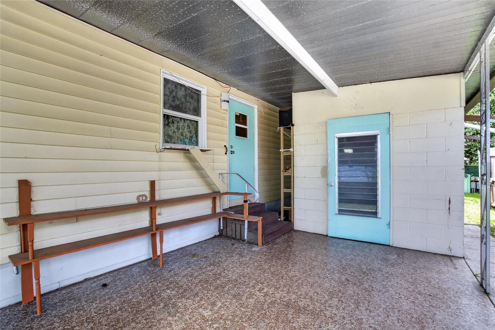 6004 ALPINE DR — photo 8