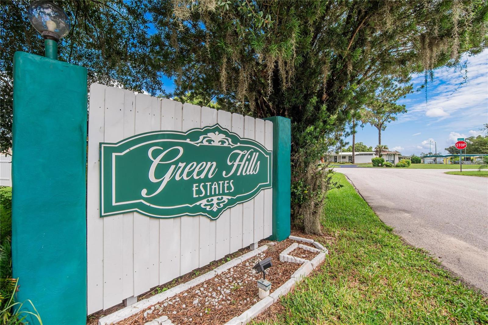 6004 ALPINE DR — photo 41