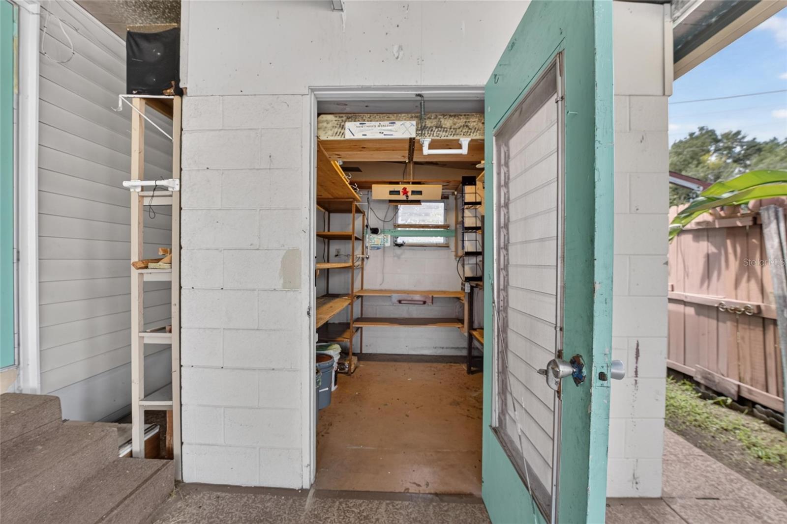 6004 ALPINE DR — photo 37