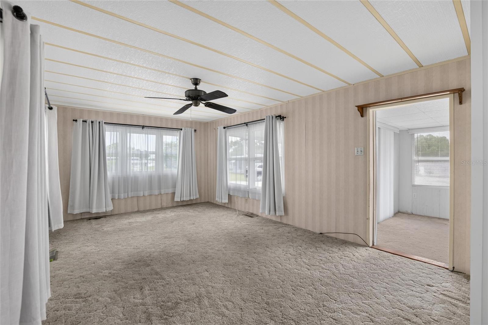 6004 ALPINE DR — photo 11