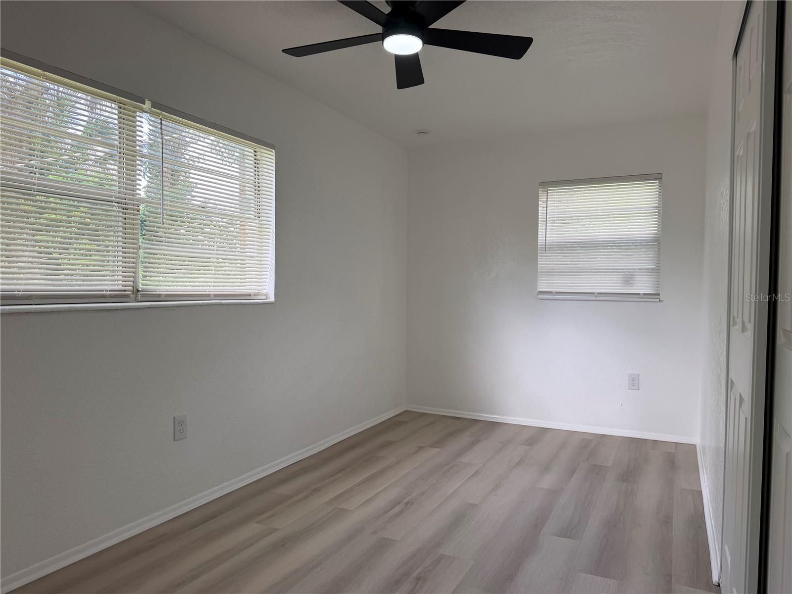 1102 E 108TH AVE — photo 10