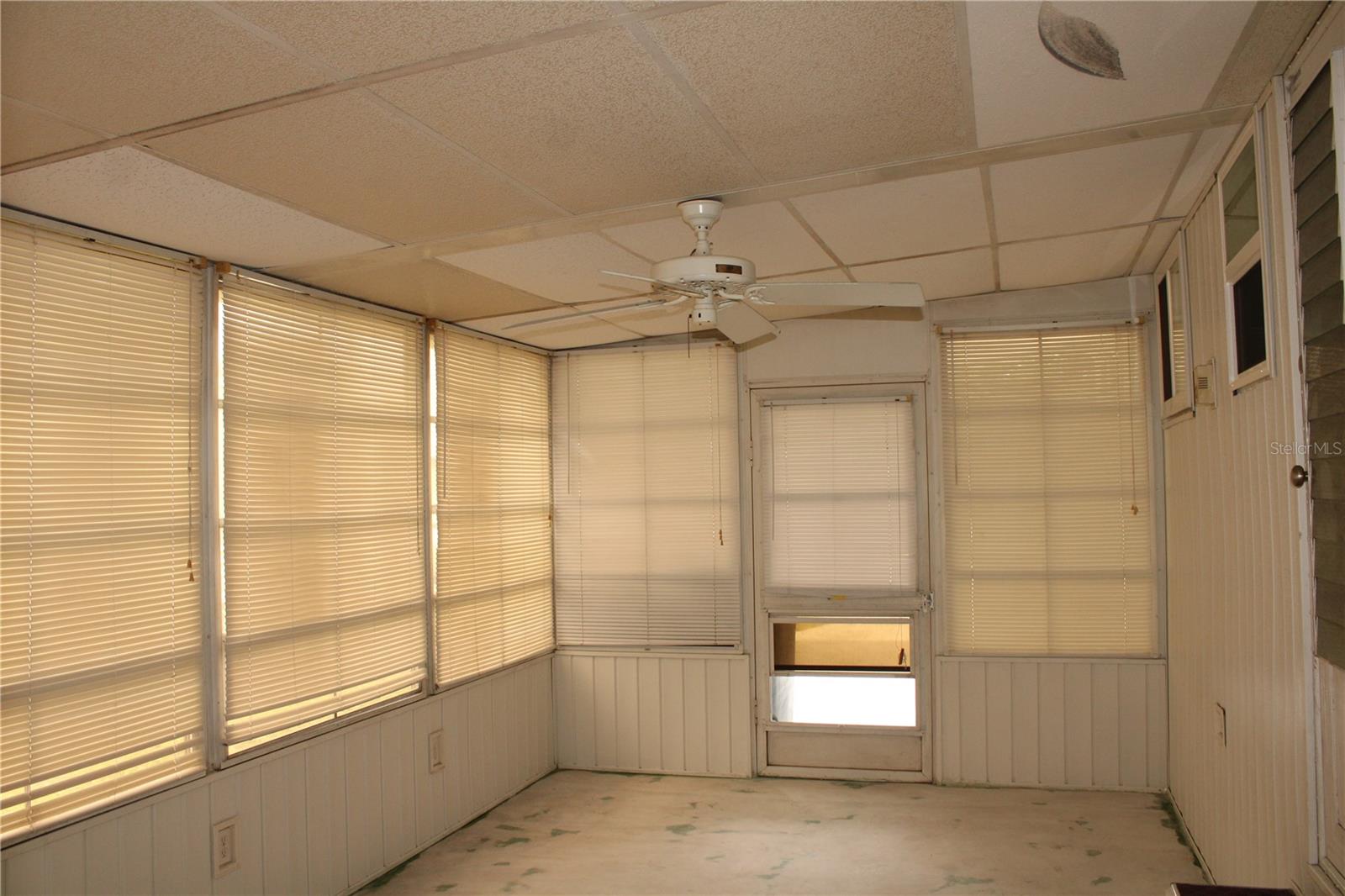 204 50TH AVENUE DR W — photo 23