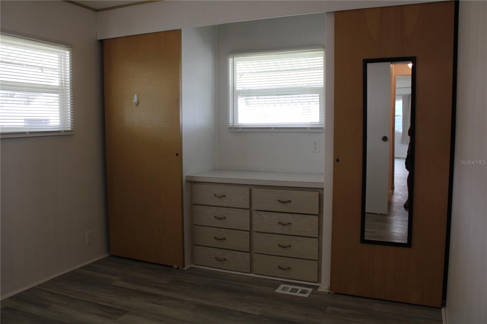 204 50TH AVENUE DR W — photo 15
