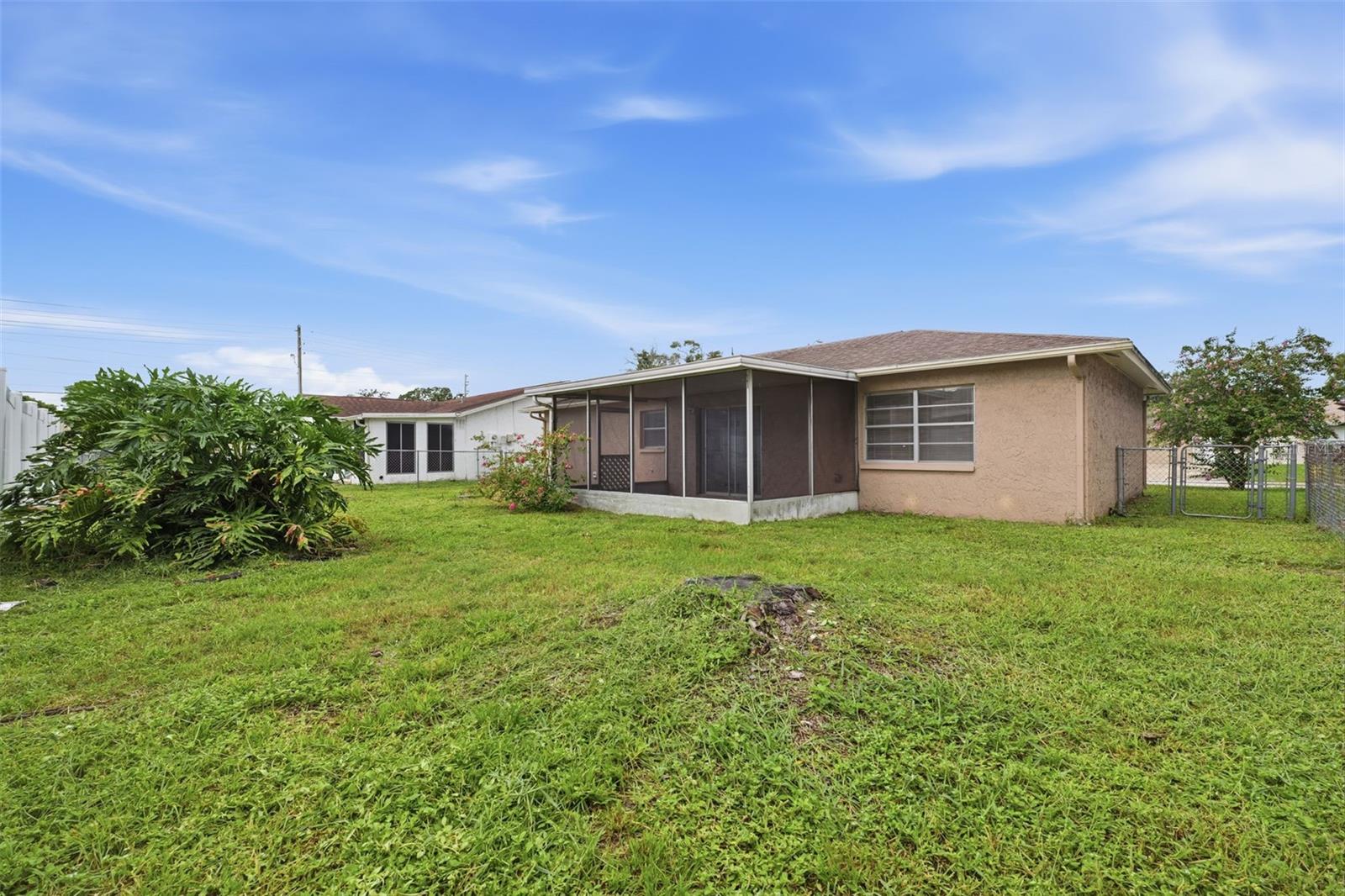 5018 LILLILEA LN — photo 21