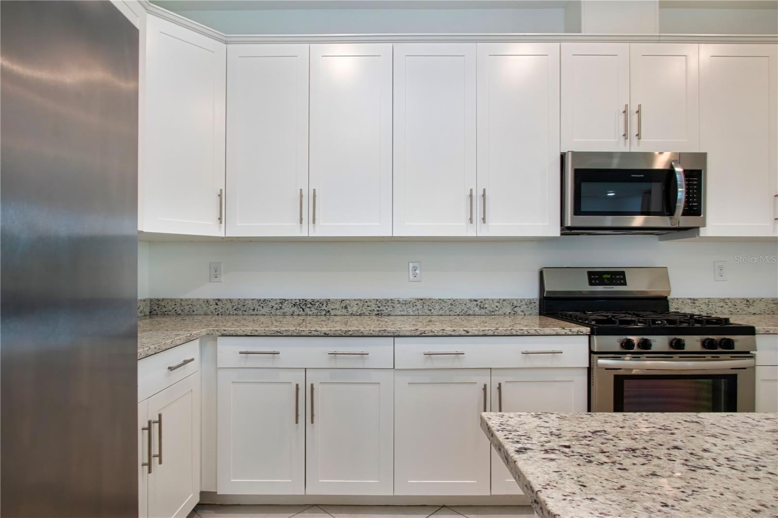 5160 CORAL REEF WAY — photo 20
