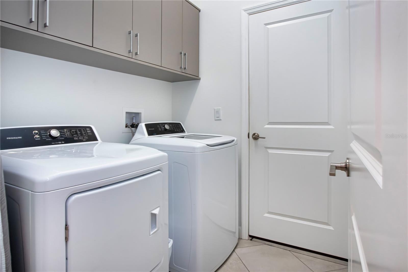 5160 CORAL REEF WAY — photo 38