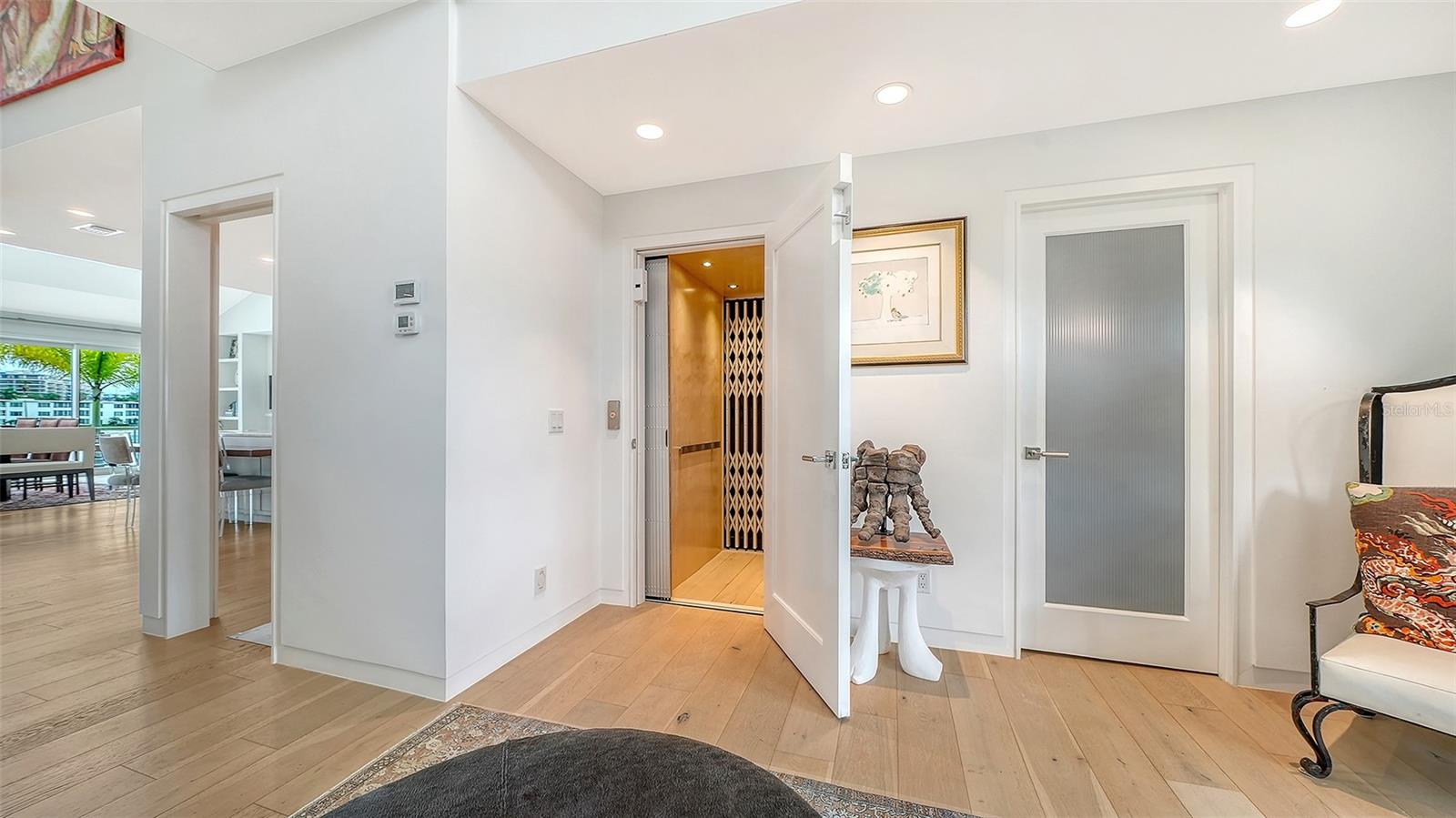 1209 WESTWAY DR — photo 37