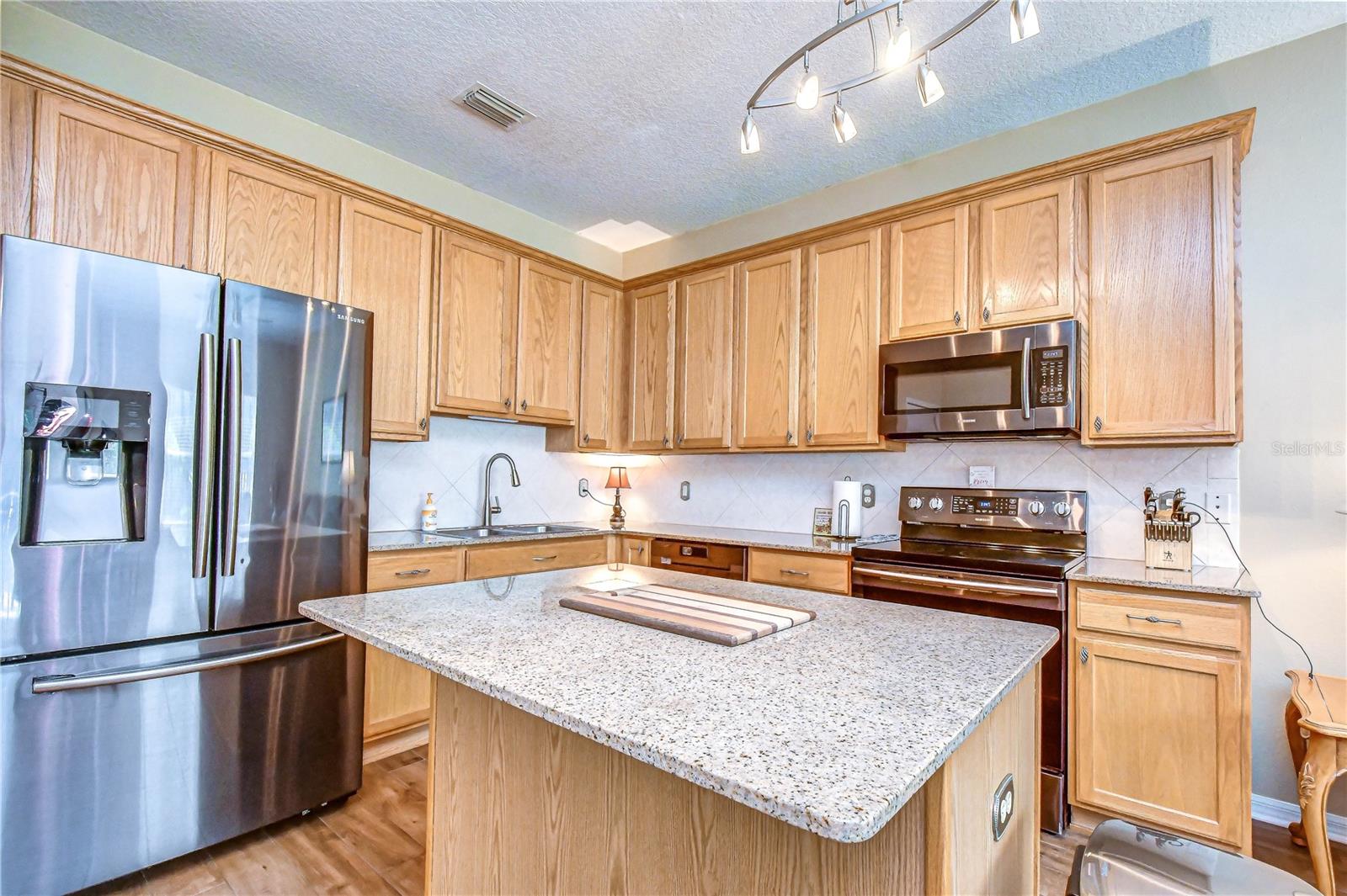 9328 STONE RIVER PL — photo 10
