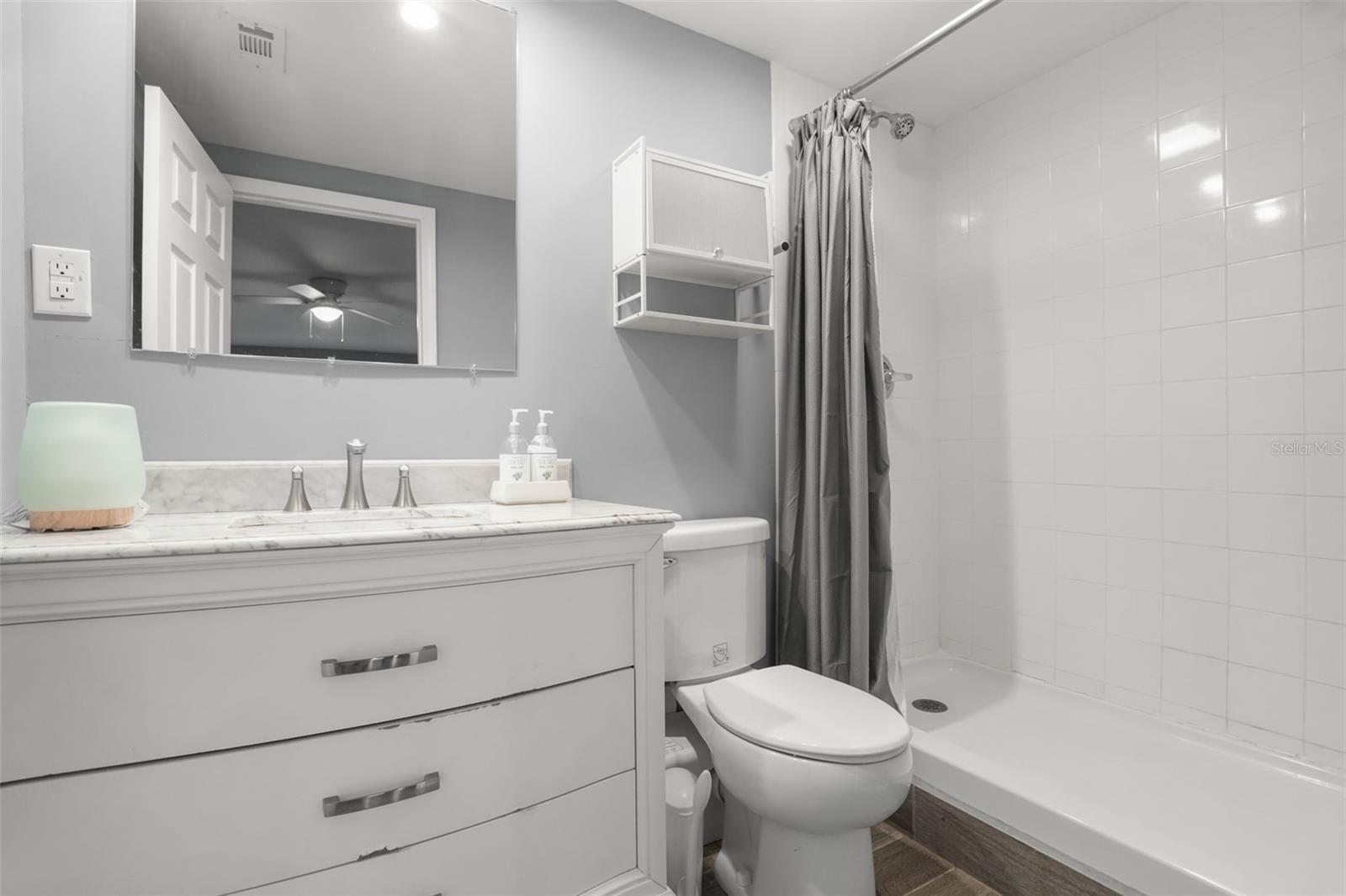 1663 SAN MATEO DR — photo 21
