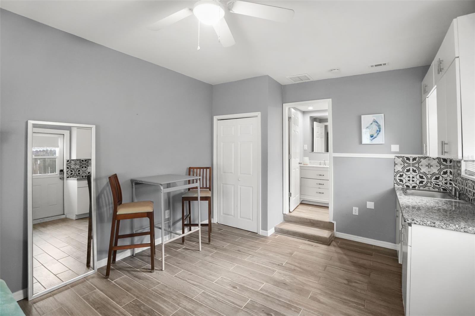 1663 SAN MATEO DR — photo 22