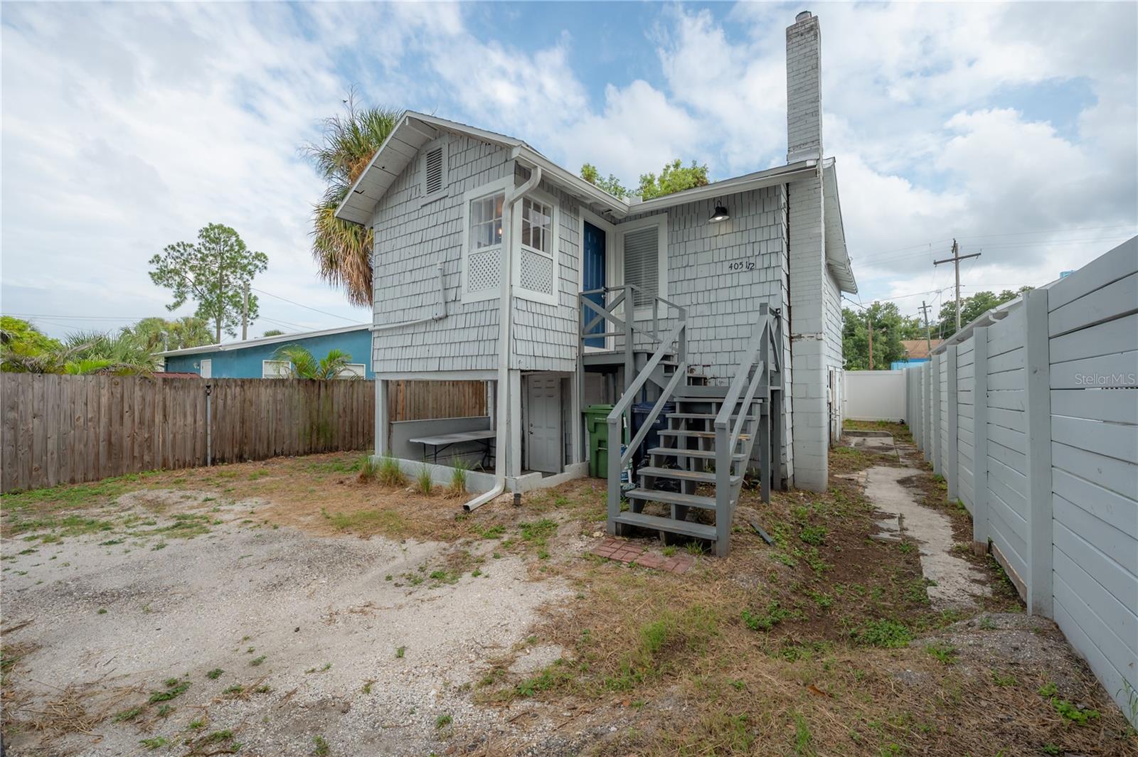 405 E CAYUGA ST — photo 40