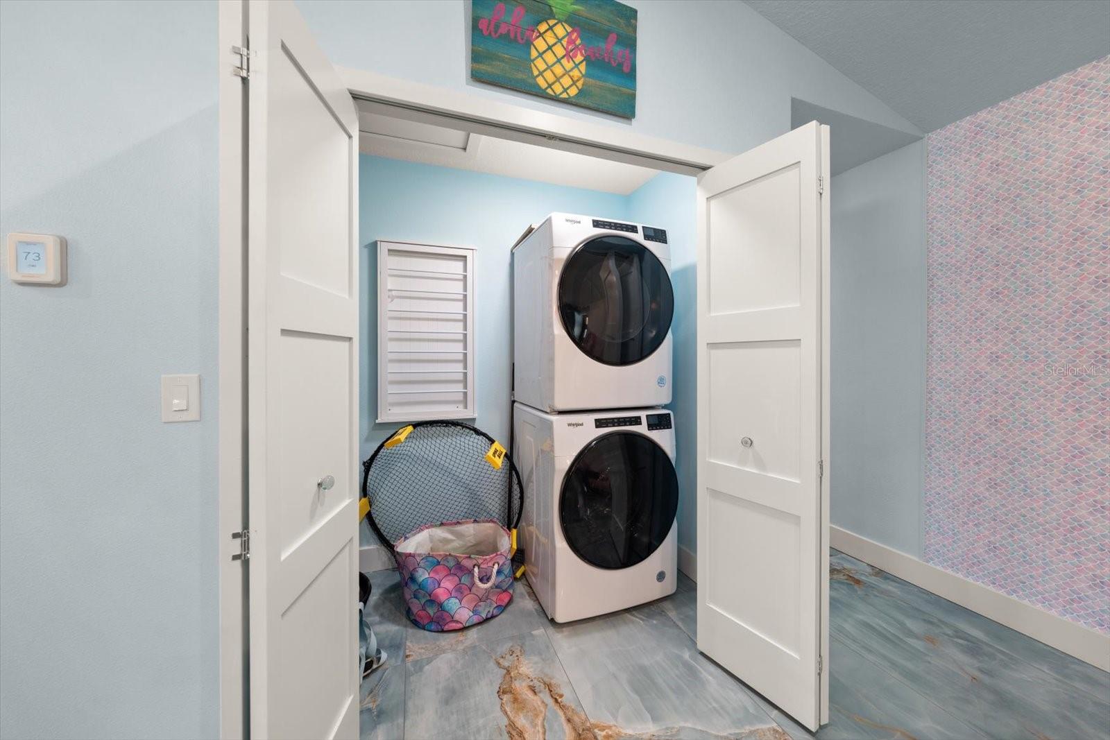2050 W BAY DR — photo 33