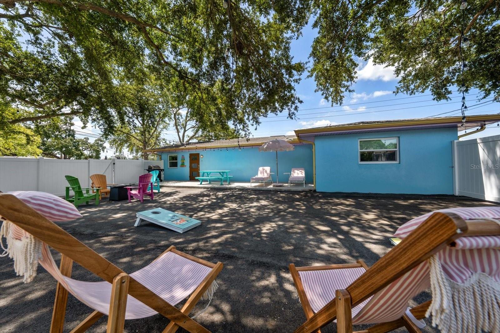 2050 W BAY DR — photo 43