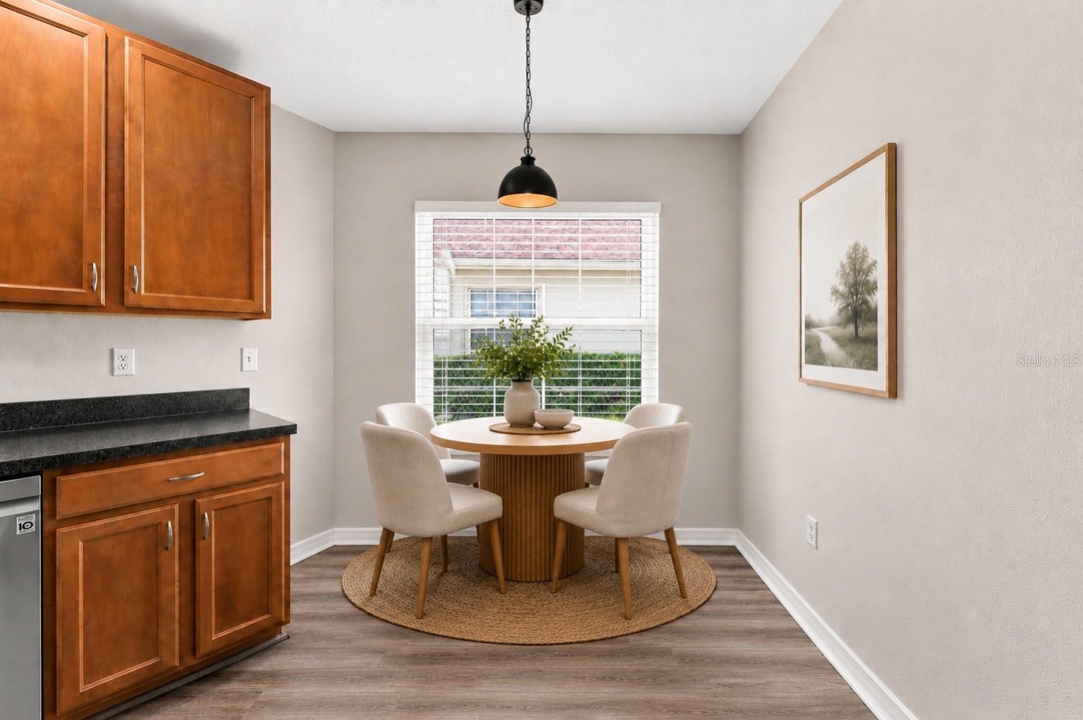 5852 AUTUMN SHIRE — photo 12