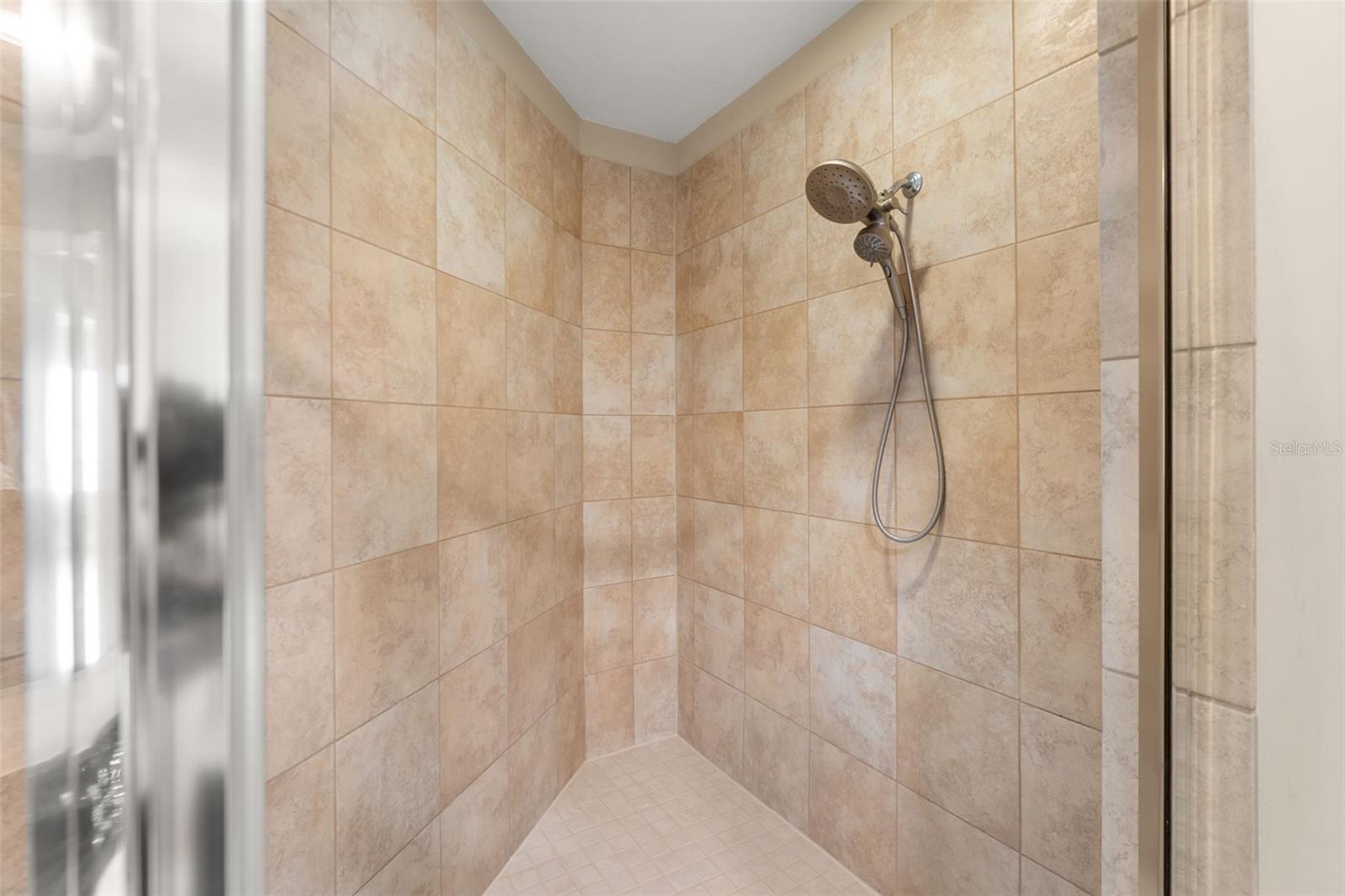 449 S 12TH ST #2005 — photo 24