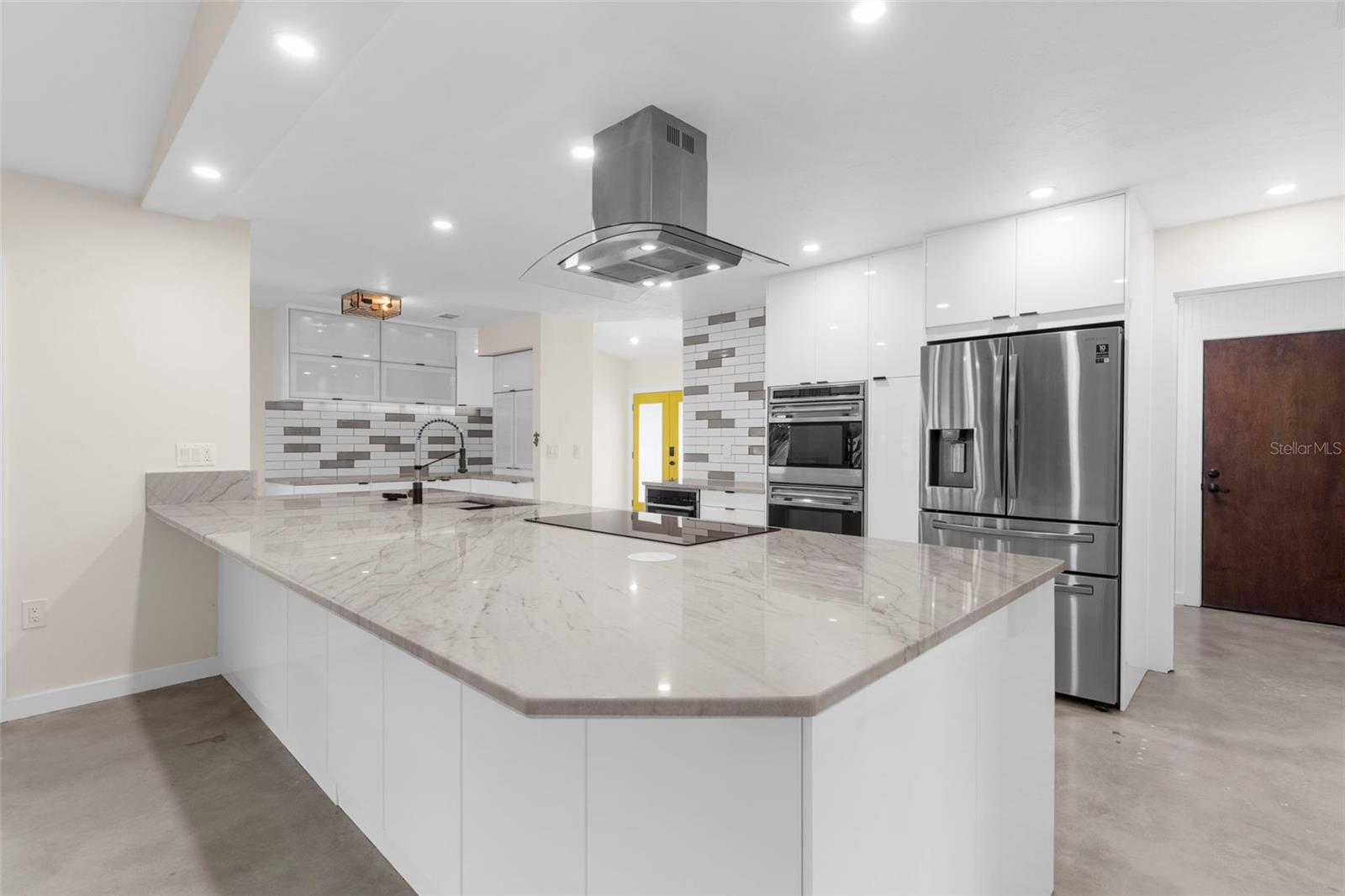 4250 MARLOWE DR — photo 15