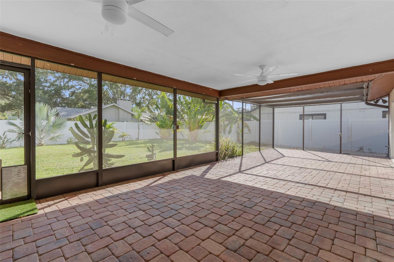 4250 MARLOWE DR — photo 26