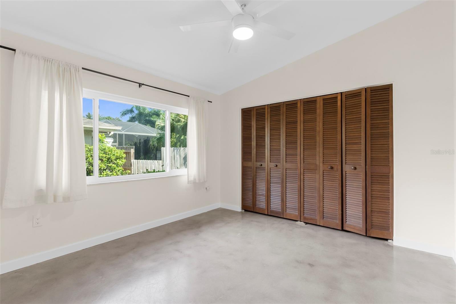 4250 MARLOWE DR — photo 20