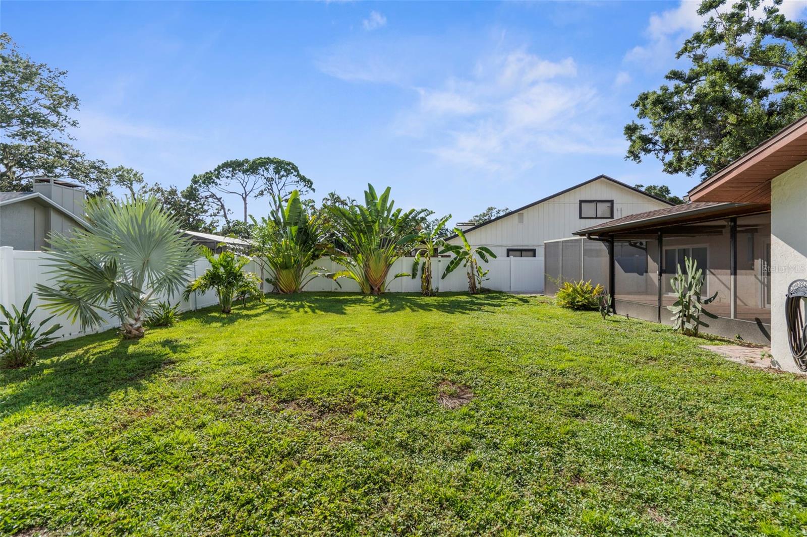 4250 MARLOWE DR — photo 29