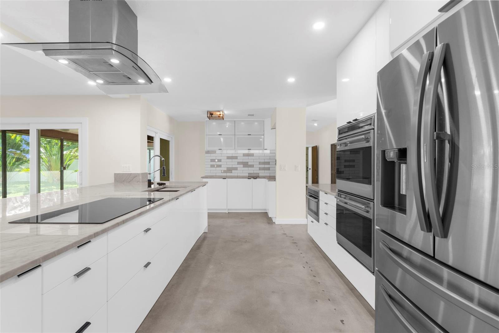 4250 MARLOWE DR — photo 13