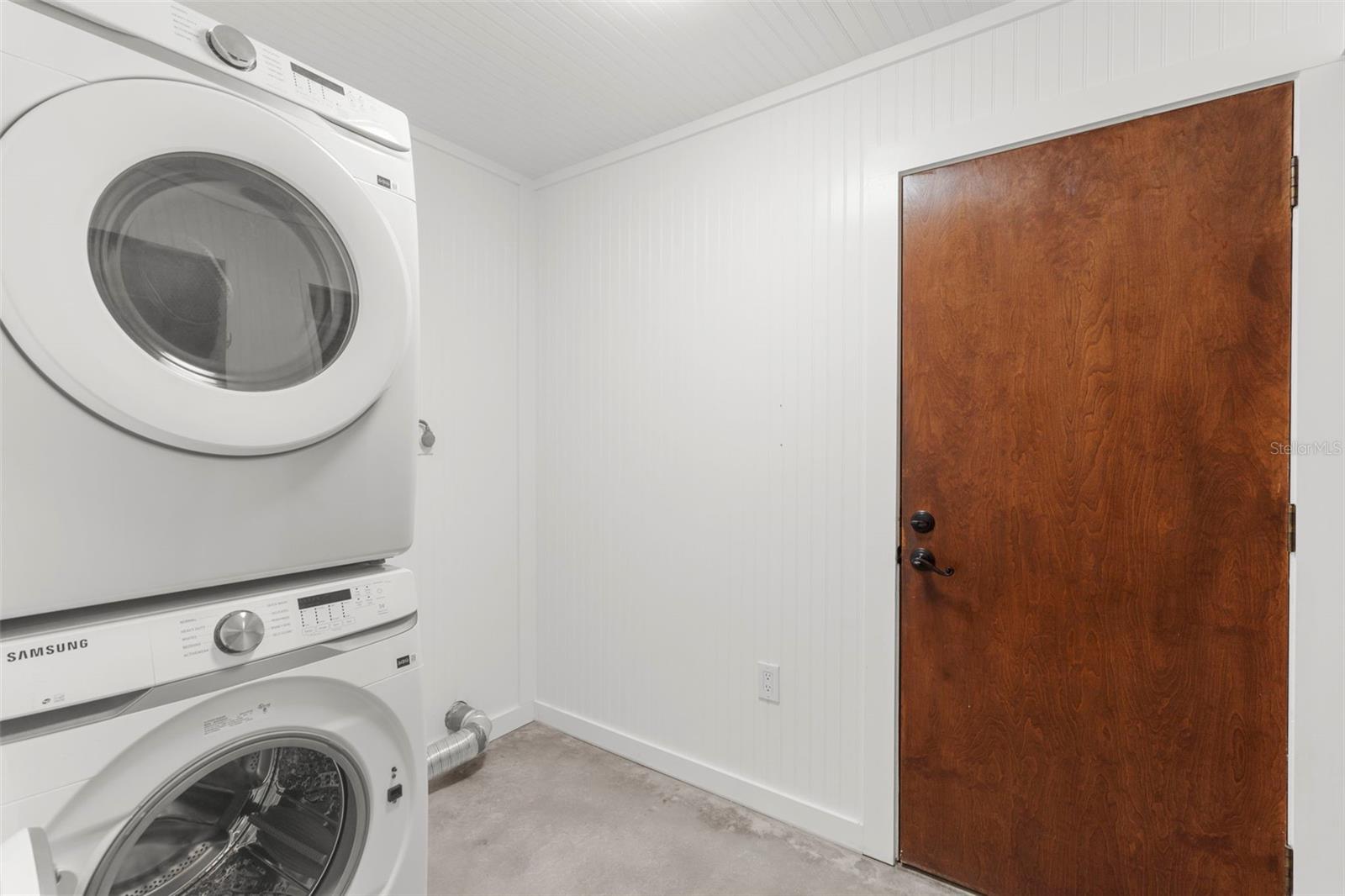 4250 MARLOWE DR — photo 30