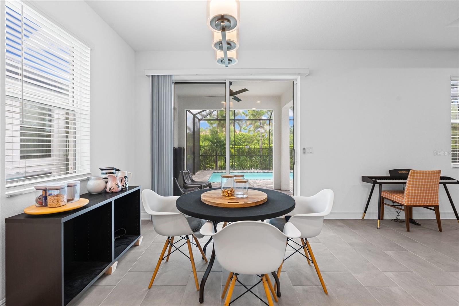 1024 FERNLEAF RUN — photo 17