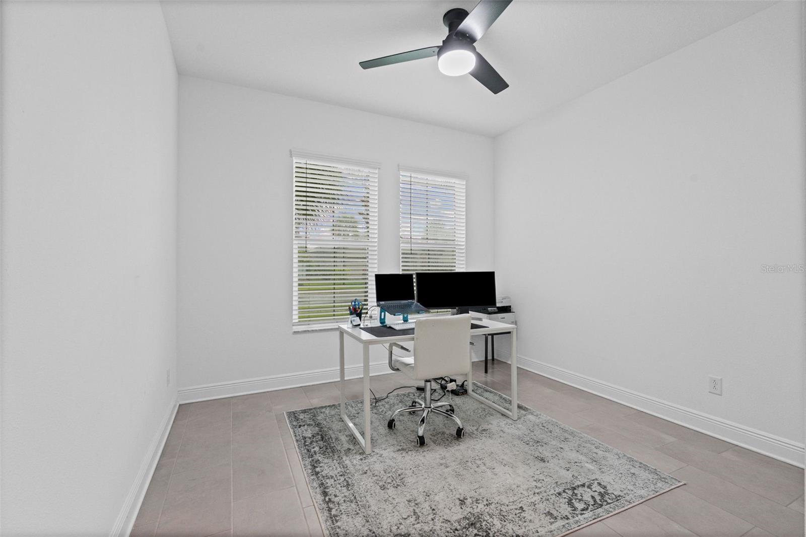 1024 FERNLEAF RUN — photo 32
