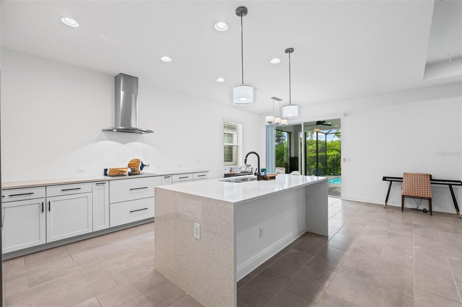 1024 FERNLEAF RUN — photo 14