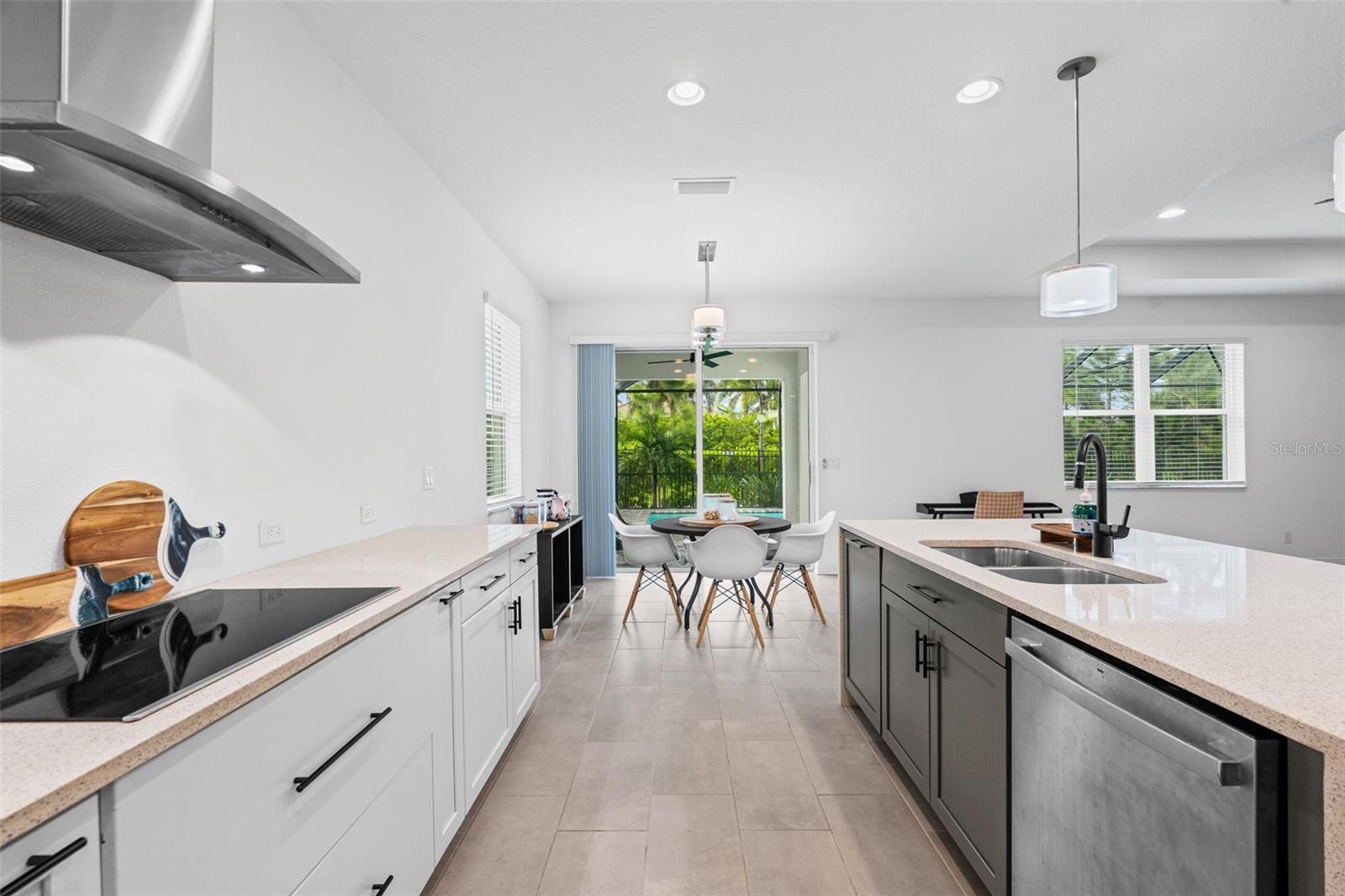 1024 FERNLEAF RUN — photo 23